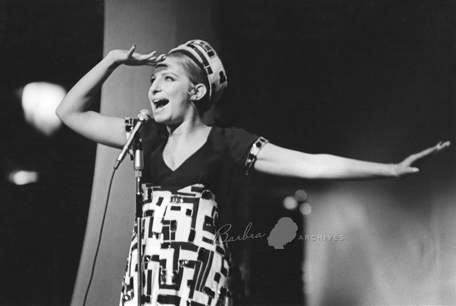 Streisand sings 'On A Clear Day' dressed from head to toe in Arnold Scaasi.