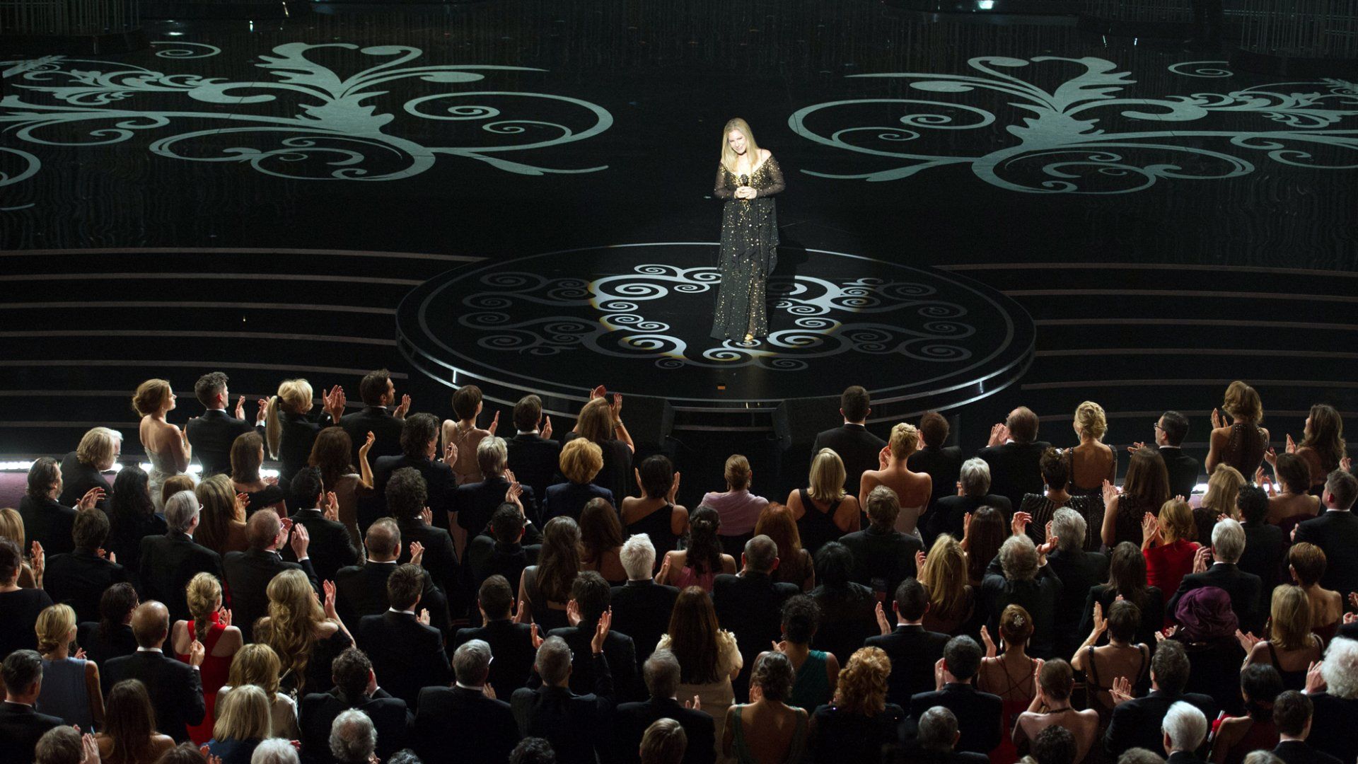 Barbra received a standing ovation from the audience for her tribute to Hamlisch.