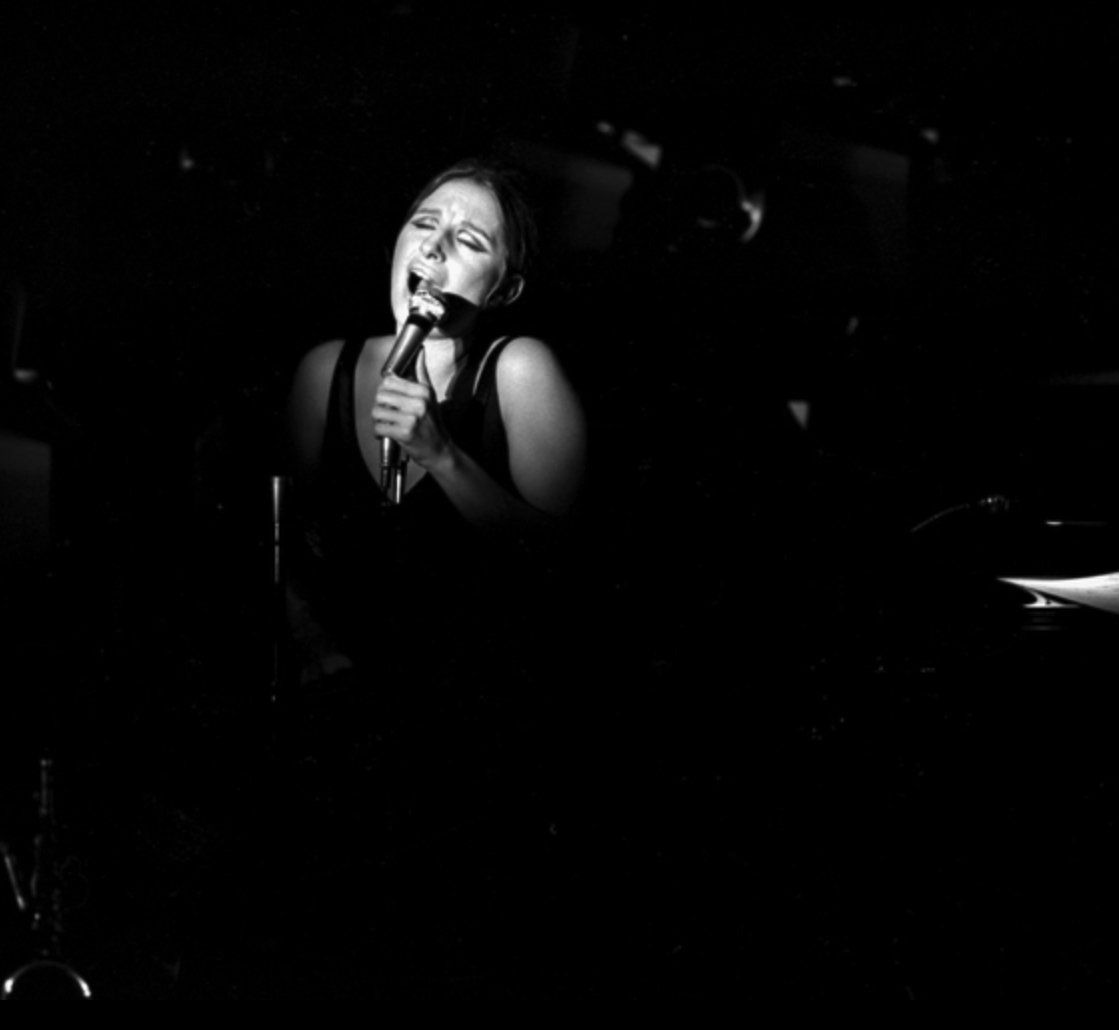 Streisand singing at the Riviera Hotel