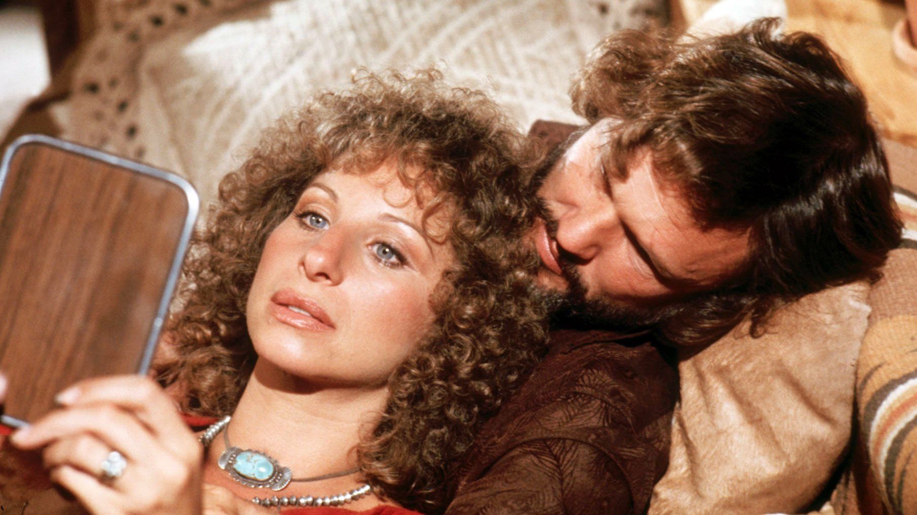 Cut scene featuring Streisand and Kristofferson.