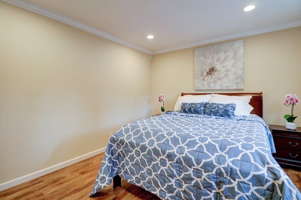 1546 Maurice Lane-6