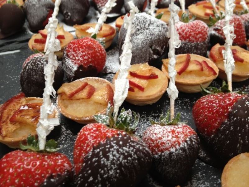 Dessert canapés