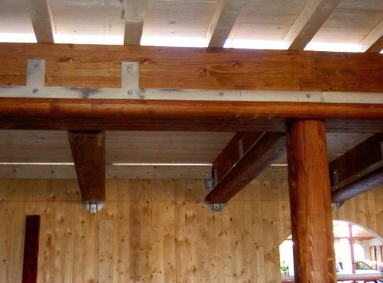 RISTRUTTURAZIONE COMPLESSO “CORTE MOREA” – LESTANS (PN)