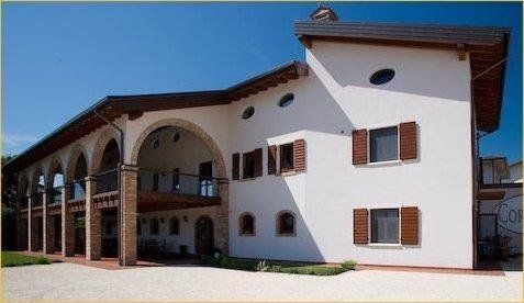 RISTRUTTURAZIONE COMPLESSO “CORTE MOREA” – LESTANS (PN)