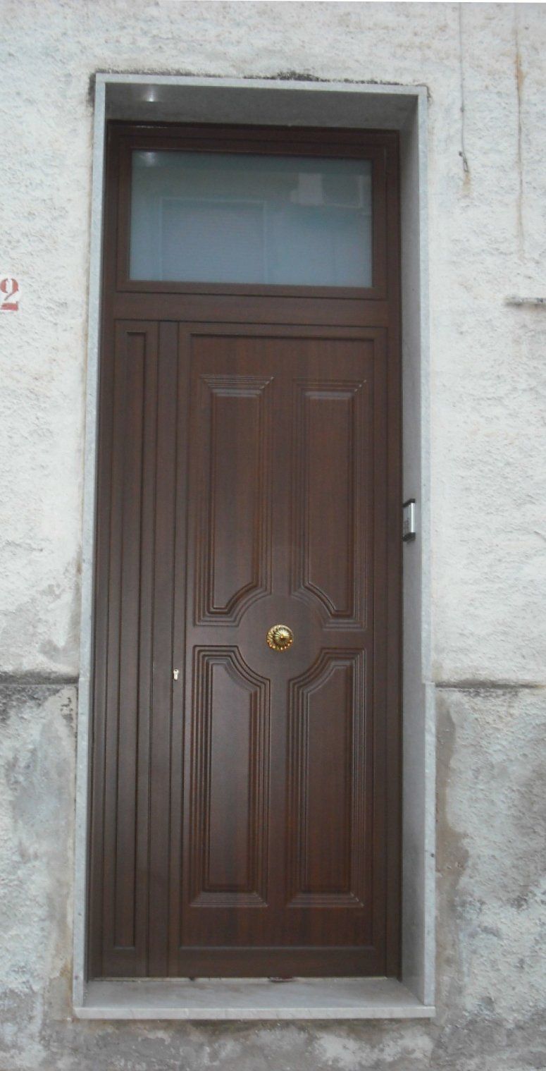 portoni esterni