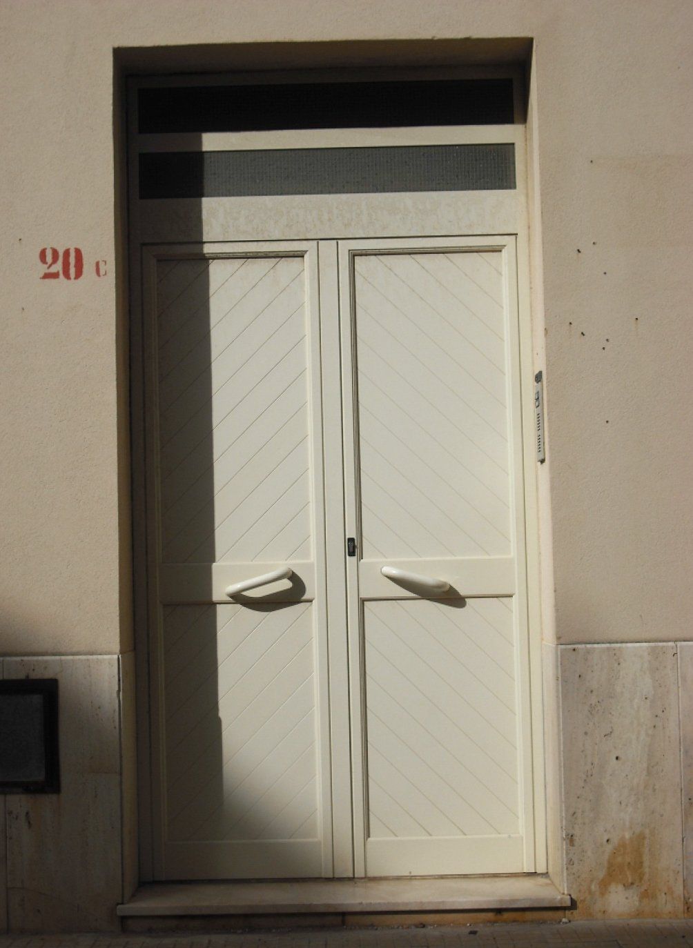 portoni esterni