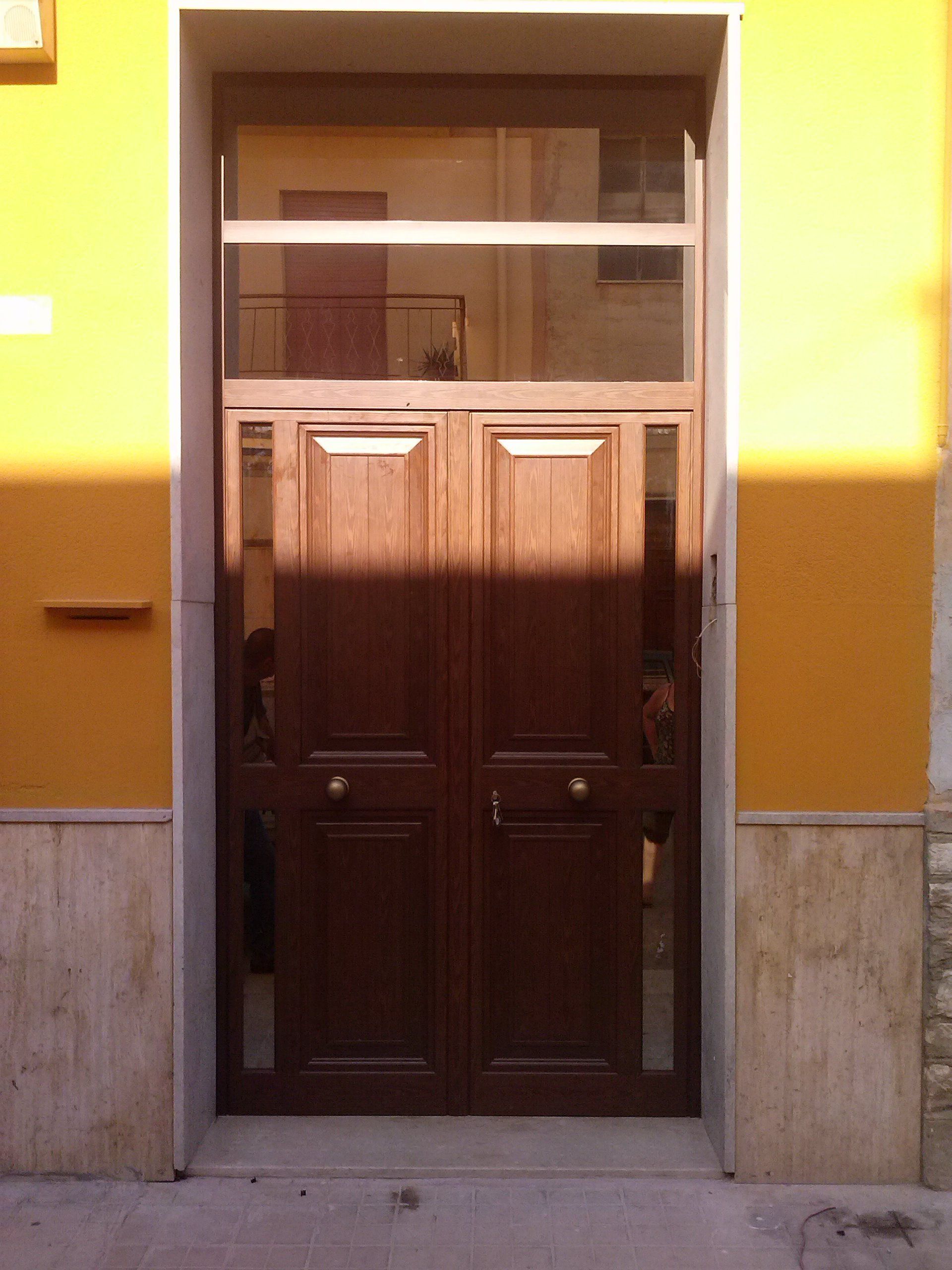 portoni esterni