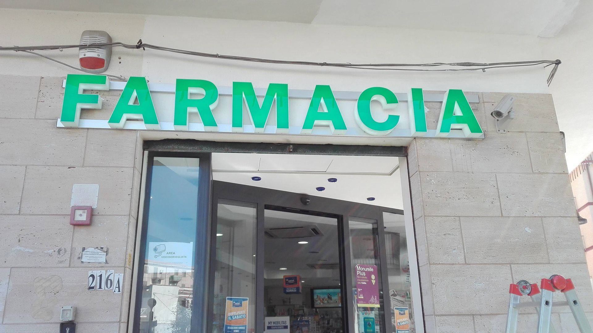 insegne pubblicitarie