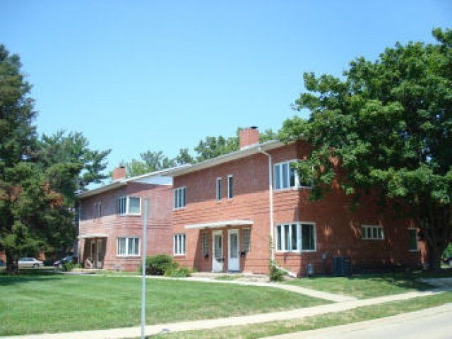 4 E. Prentiss St., Iowa City, IA 52240