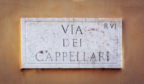 Primo piano targa per toponomastica