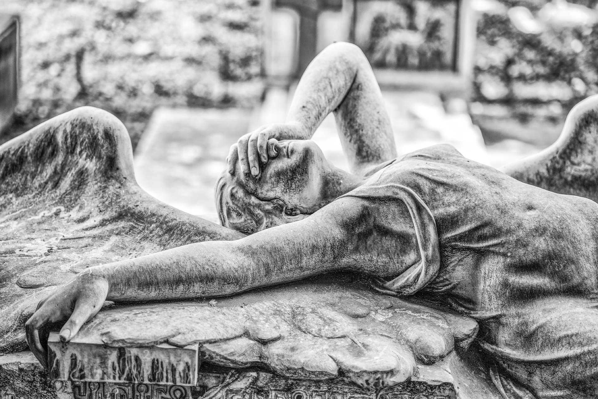 Monumento funebre