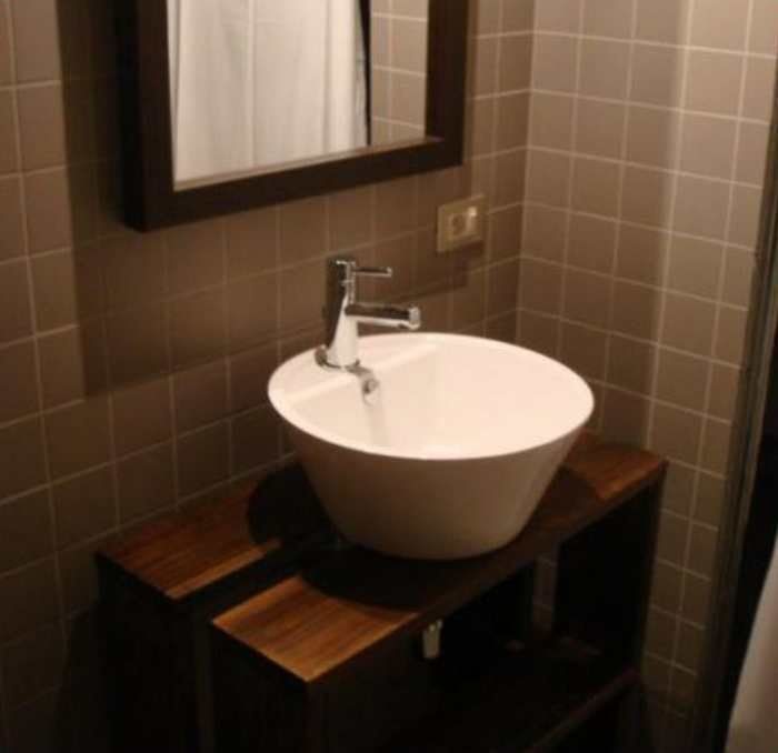 badkamer in de vakantiewoning nabij la roche