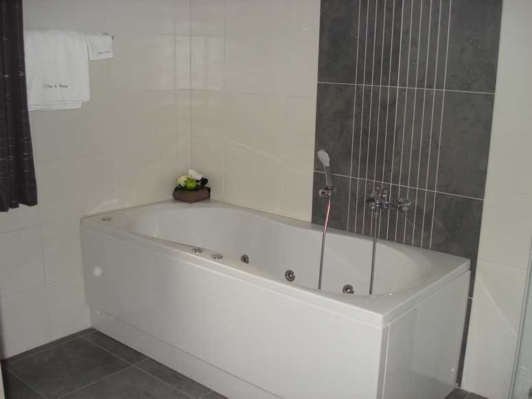 badkamer in het te huren huis