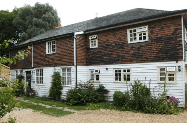 The Bull at Benenden - Places to Stay