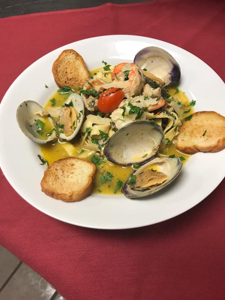 ciros dinner
