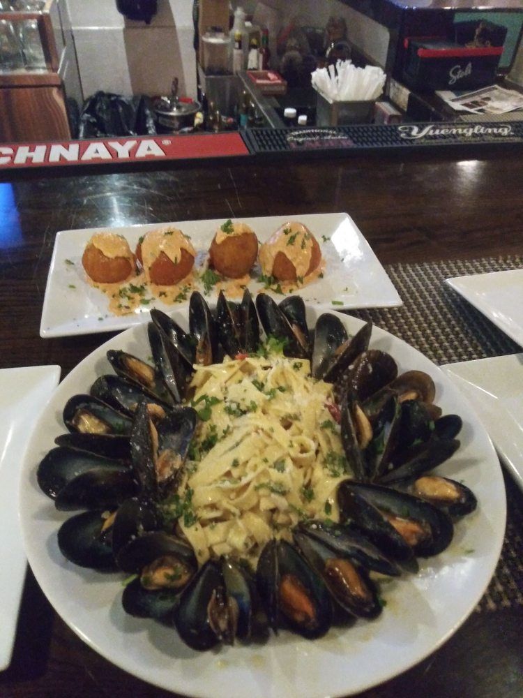 ciros dinner