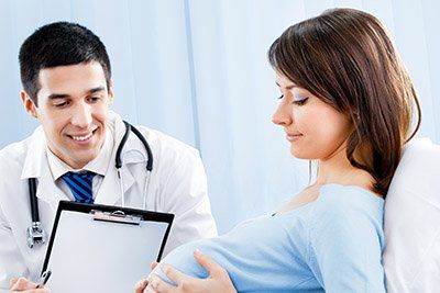 pregnant doctor pregnant doctor