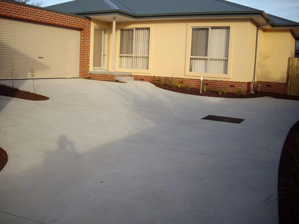 driveway at house