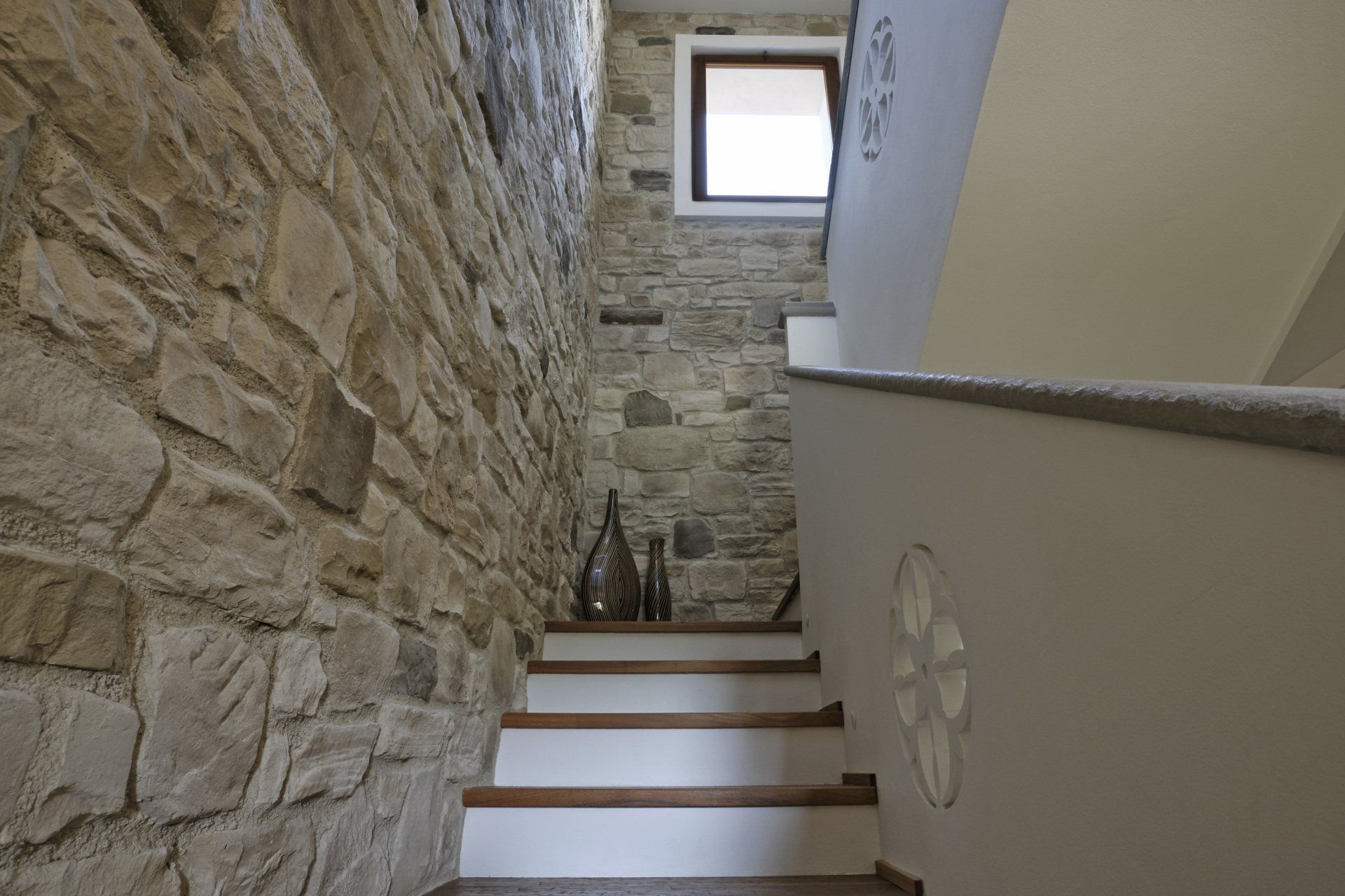 scala muro in sasso