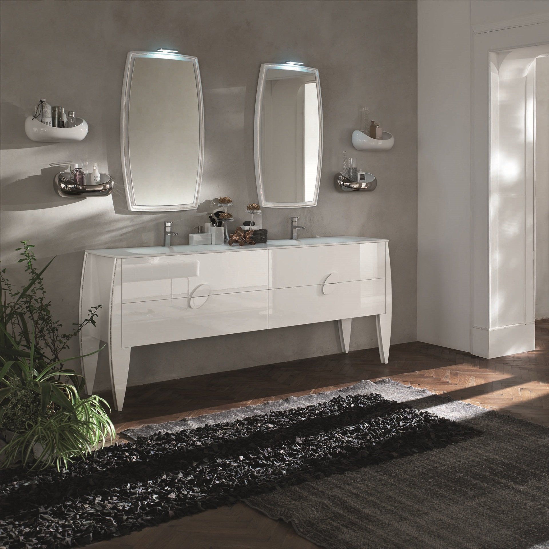 Mobile bagno bianco lucido