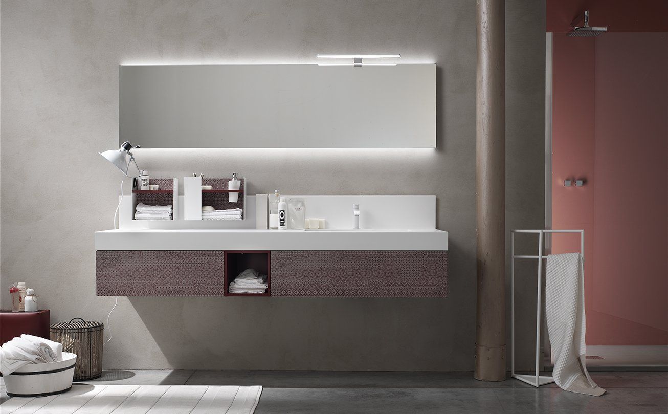 Mobile bagno sospeso