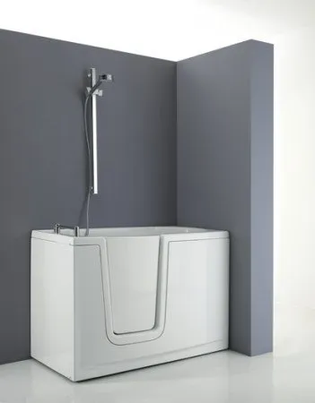 vasca da bagno con accesso facilitato
