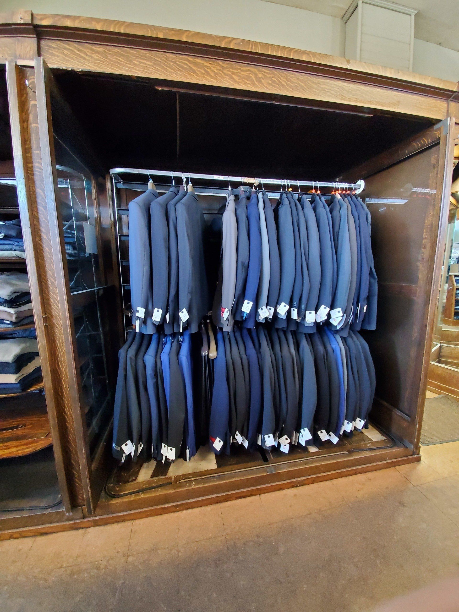 men's suits