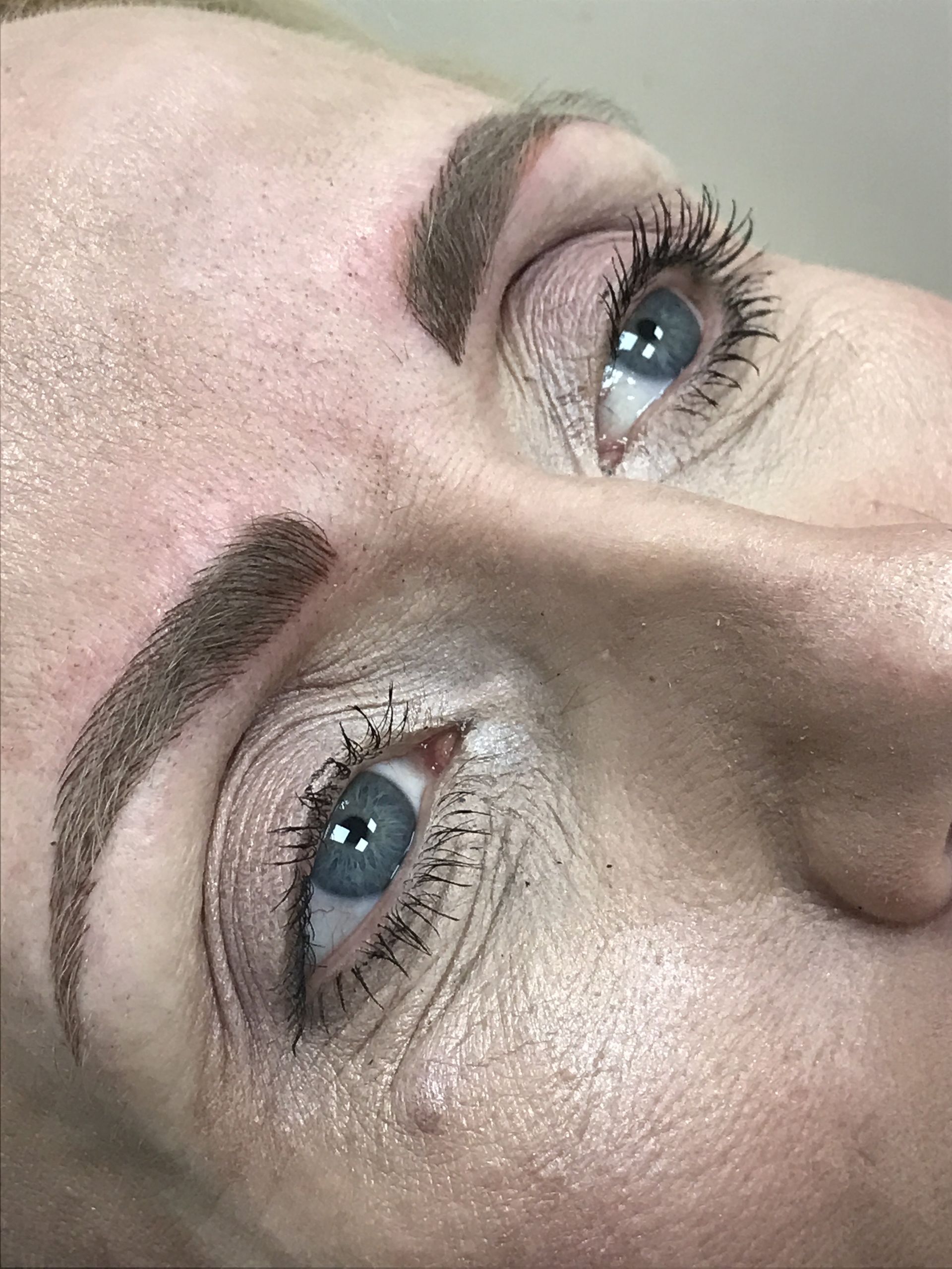 eye brow shaping