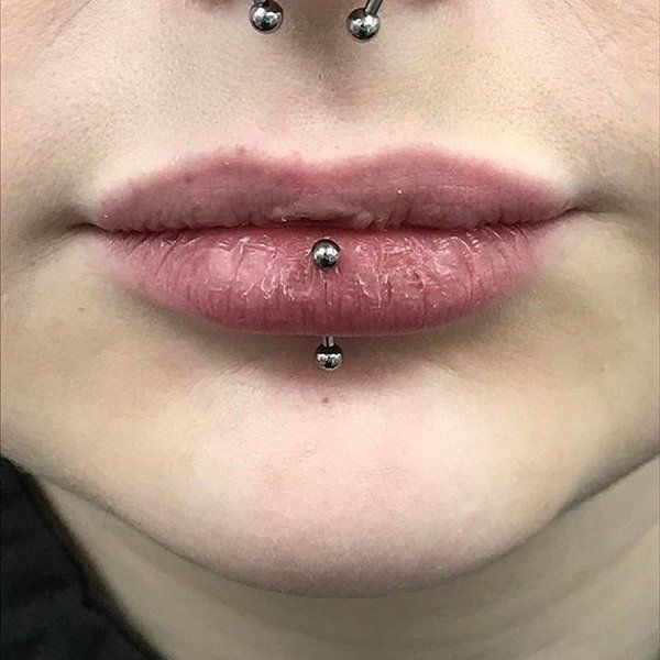 lip piercing