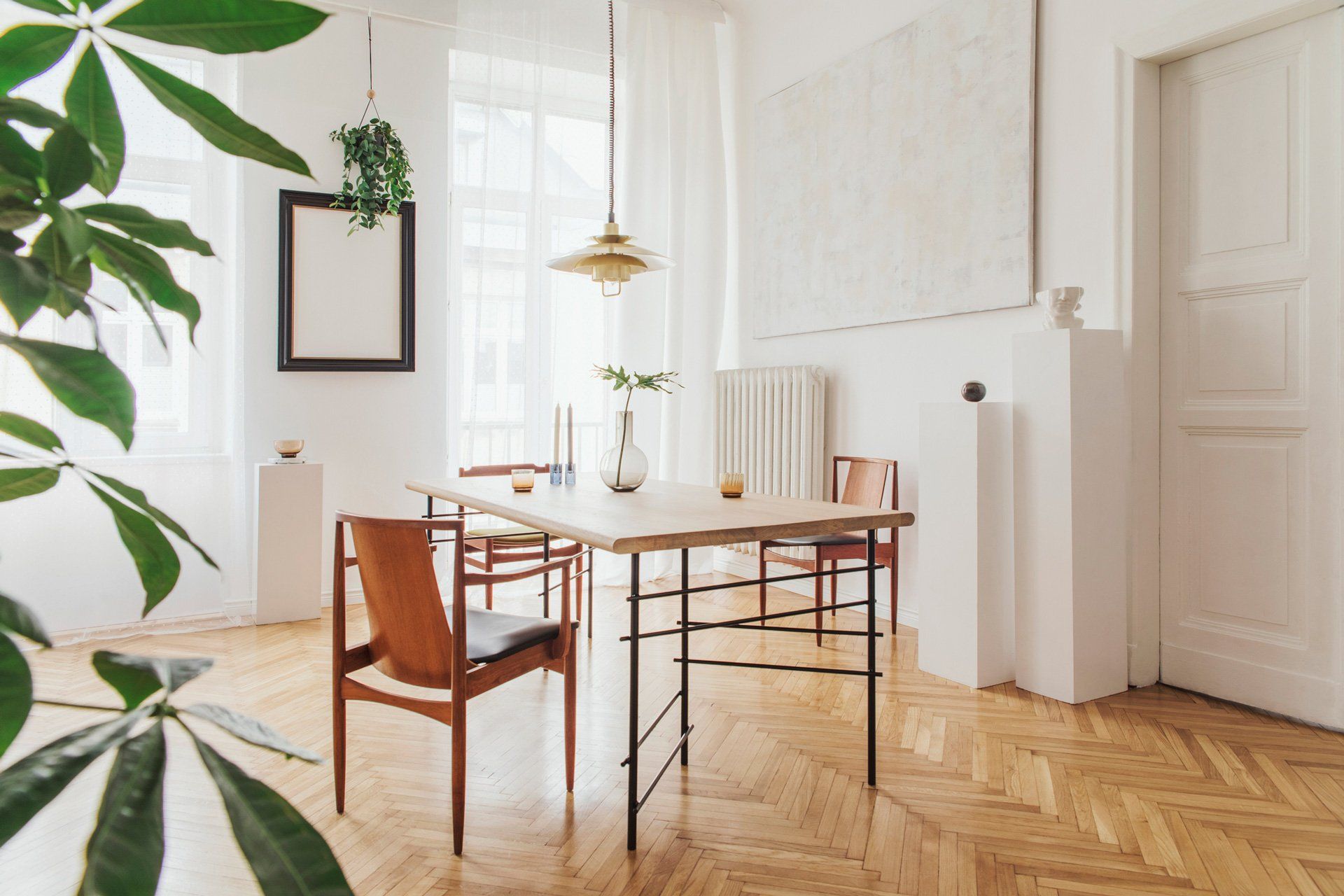 Modern Dining Room Interior — Whiting, IN — Juan’s Painting