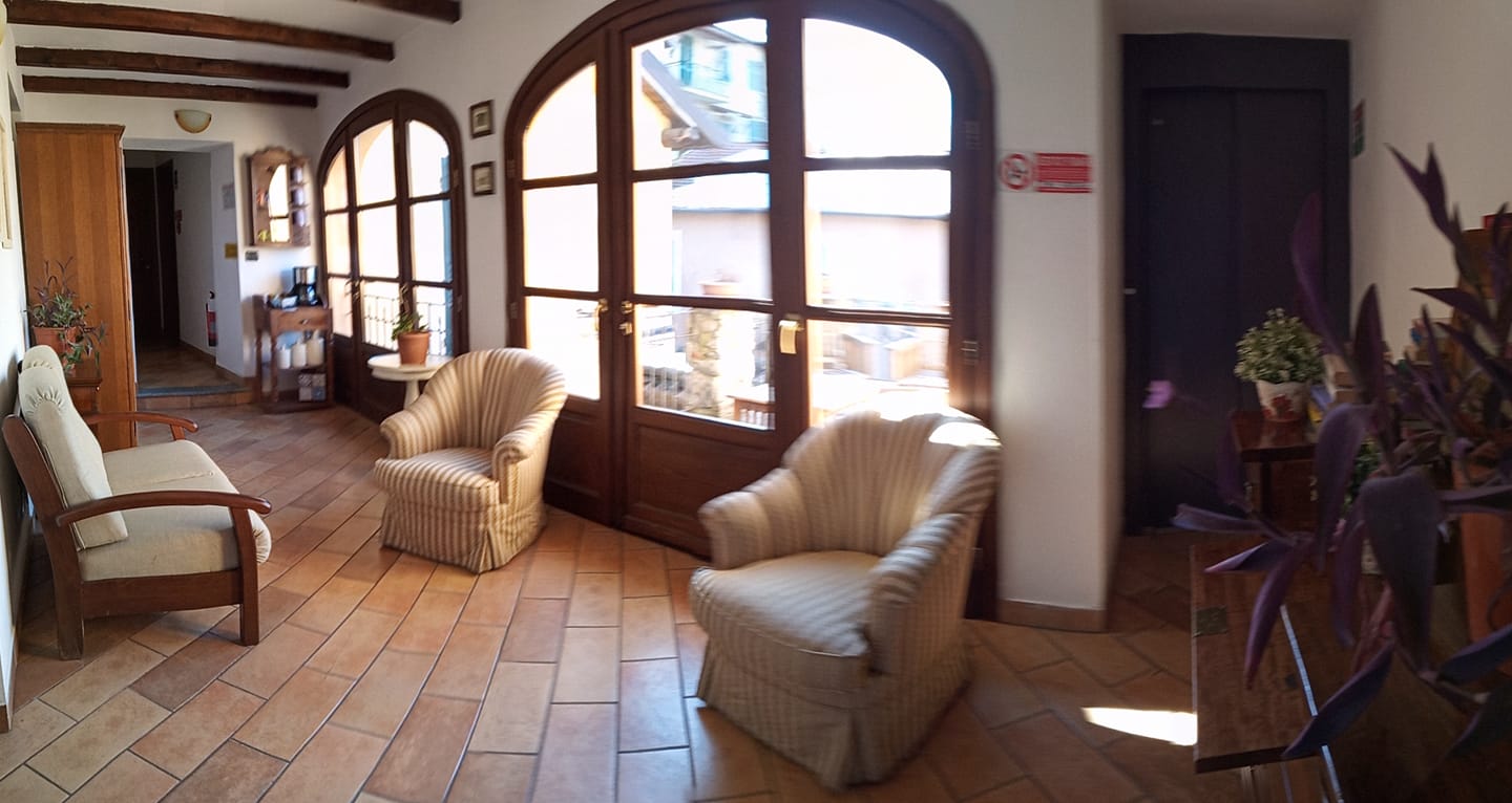 interno del ristorante e albergo