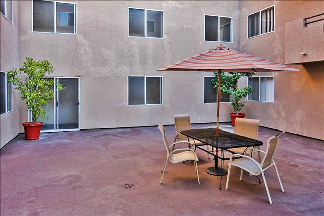 19350 patio