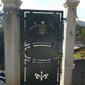 Cancelletto d'ingresso in ferro battuto