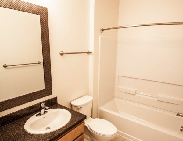 Avery Brooke Apartments In Unit