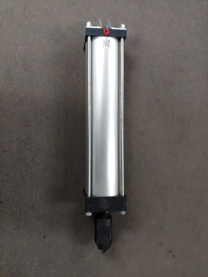 Semi-Truck Parts — Cylinder 5x20 in Yuma, AZ Semi-Truck Parts — Cylinder 5x20 in Yuma, AZ