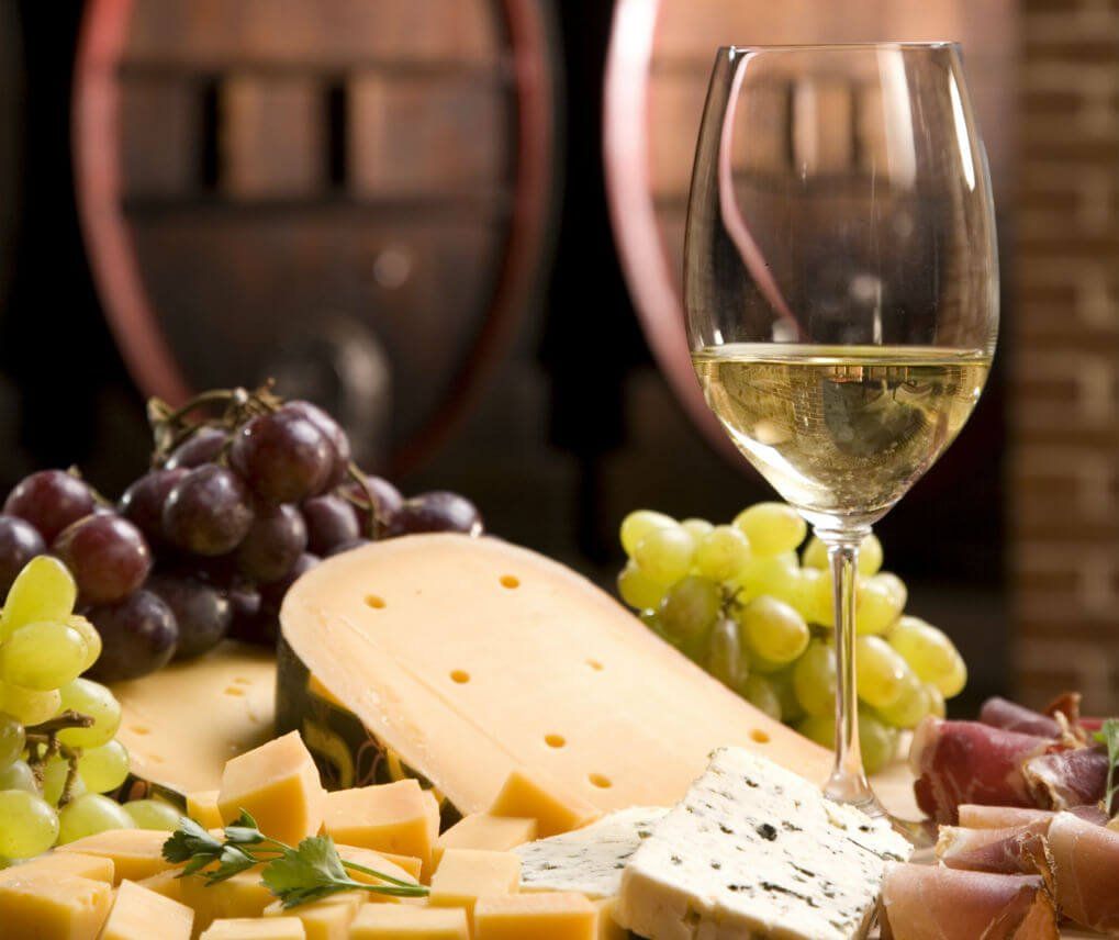 White Wine in a Glass — Newtown, PA — Piccolo Trattoria Italian Catering