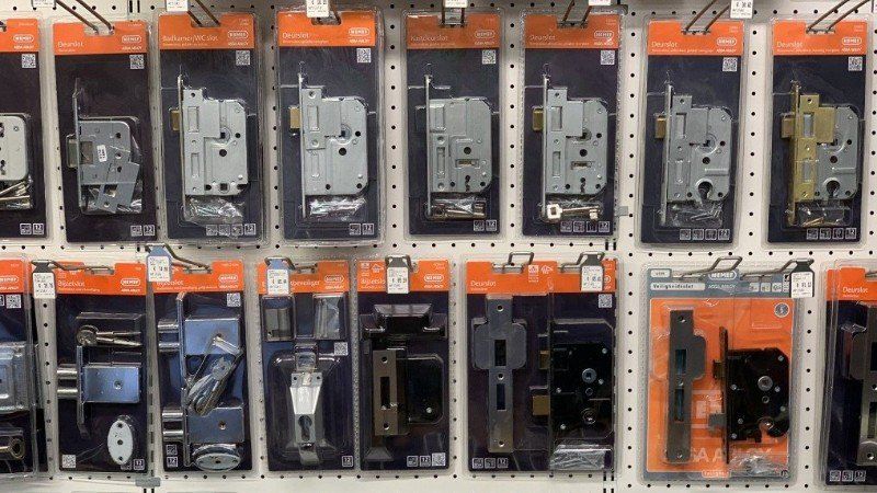 leverancier van Lips, nemef , evva, S2 , ISEO , AXA 