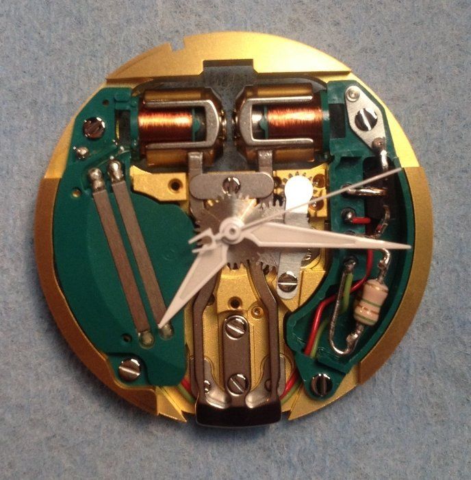 Accutron 50th anniversary spaceview movement Budget Accutron Service