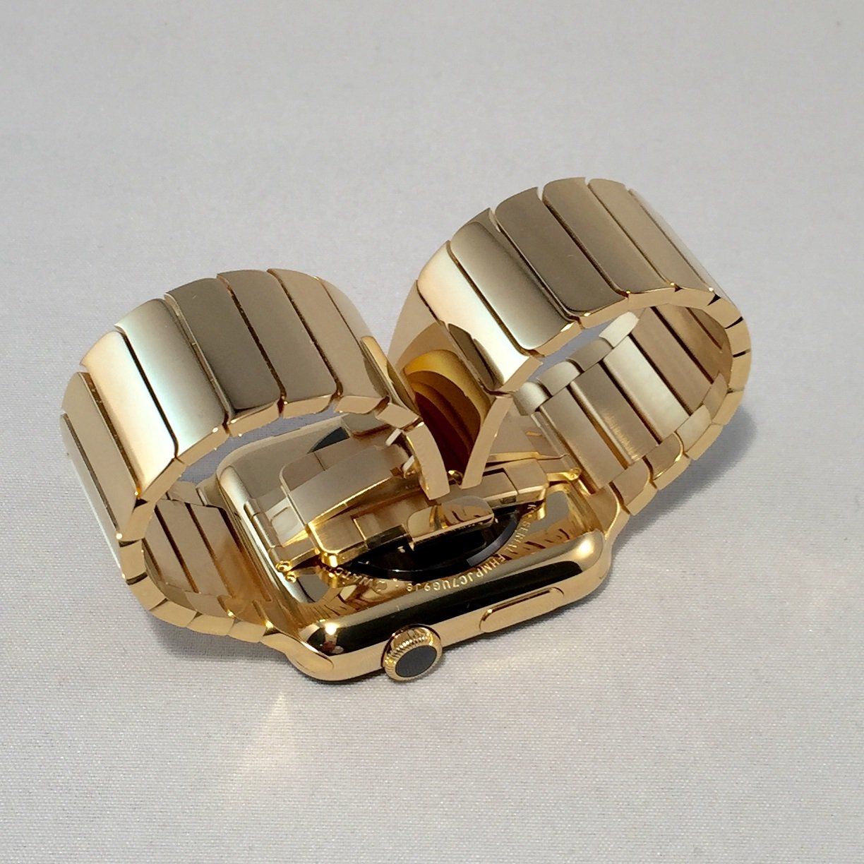 Apple watch diamond polished band gold plated The Time Preserve