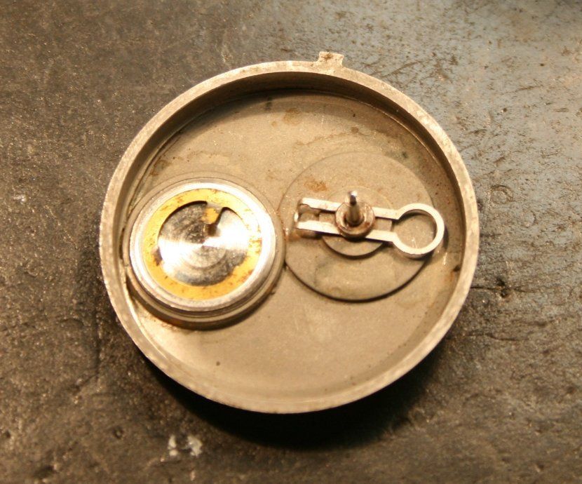 Slava Transistor 214 Accutron Clone restoration 7 Budget Accutron Service