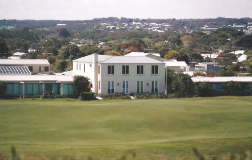 white house from far away
