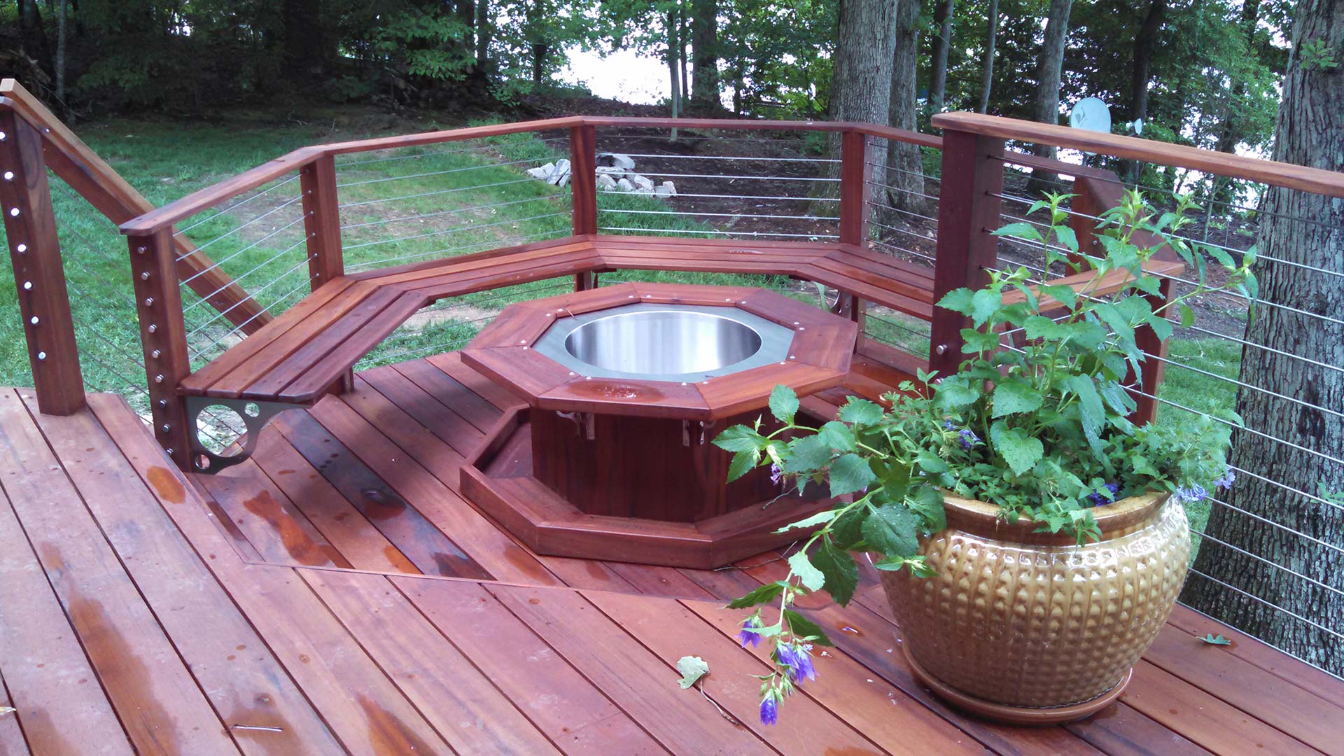 Outdoor Seating Area and Fire Pit in Lake Gaston, VA