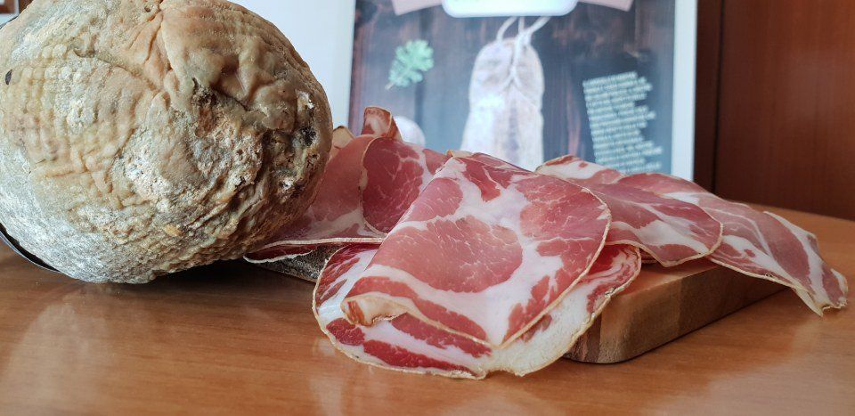 Vendita di capocollo