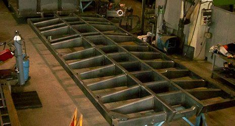 Telaio Assemblato all’interno della carpenteria a Piacenza