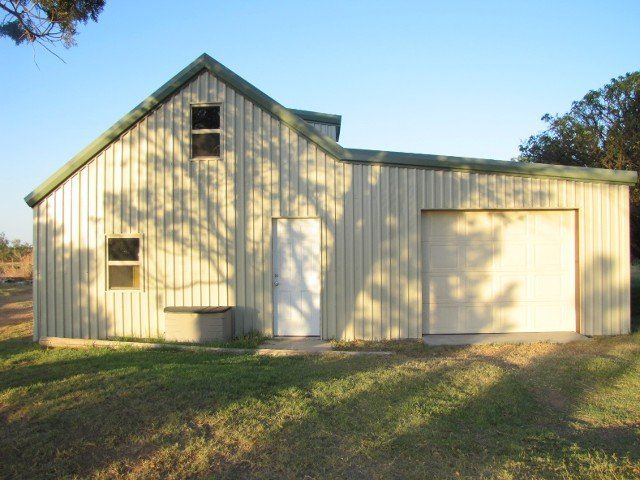 Metal-building
