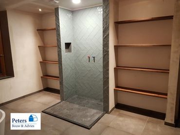 Badkamer renovatie Peters Bouw en Advies