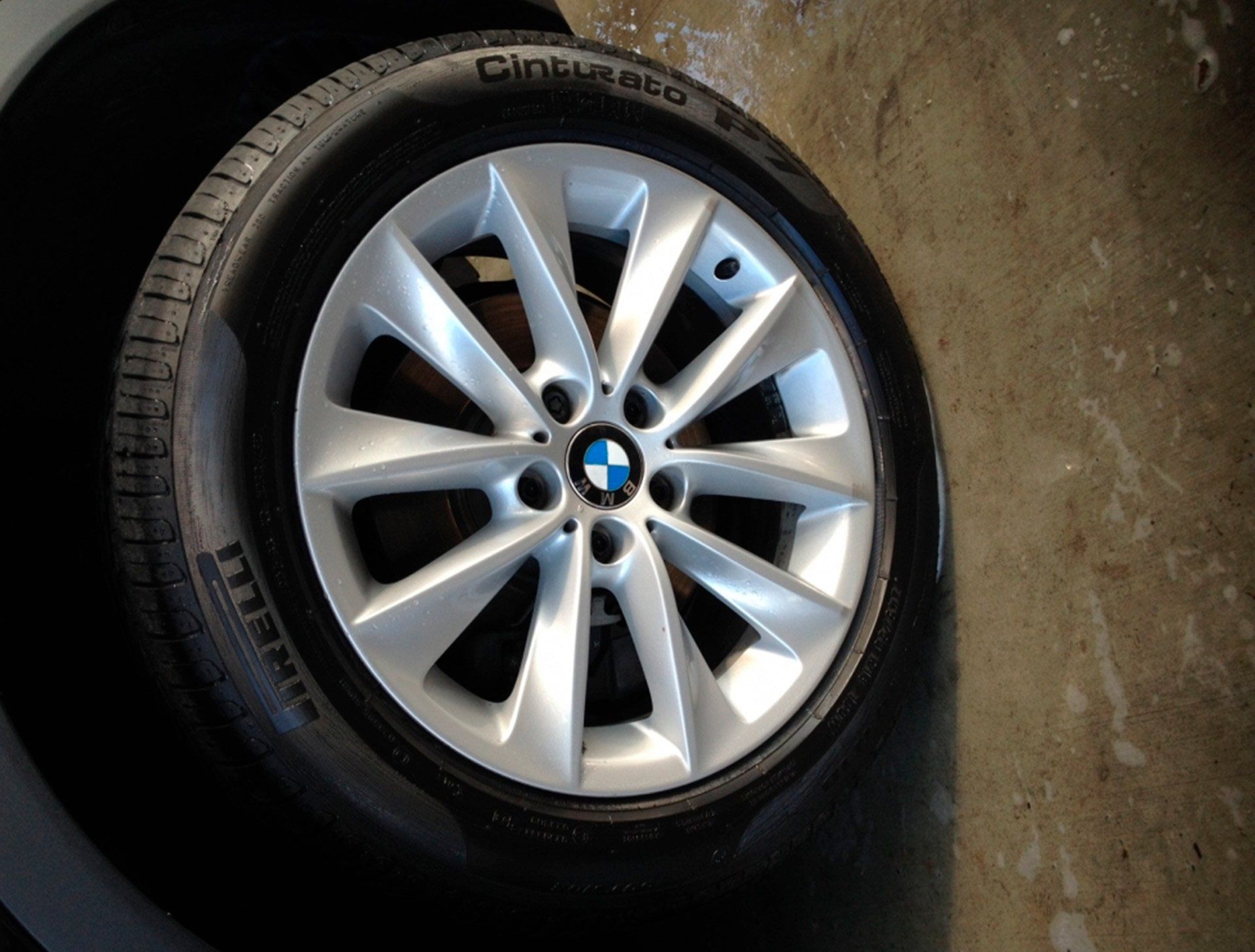 BMW-Tire