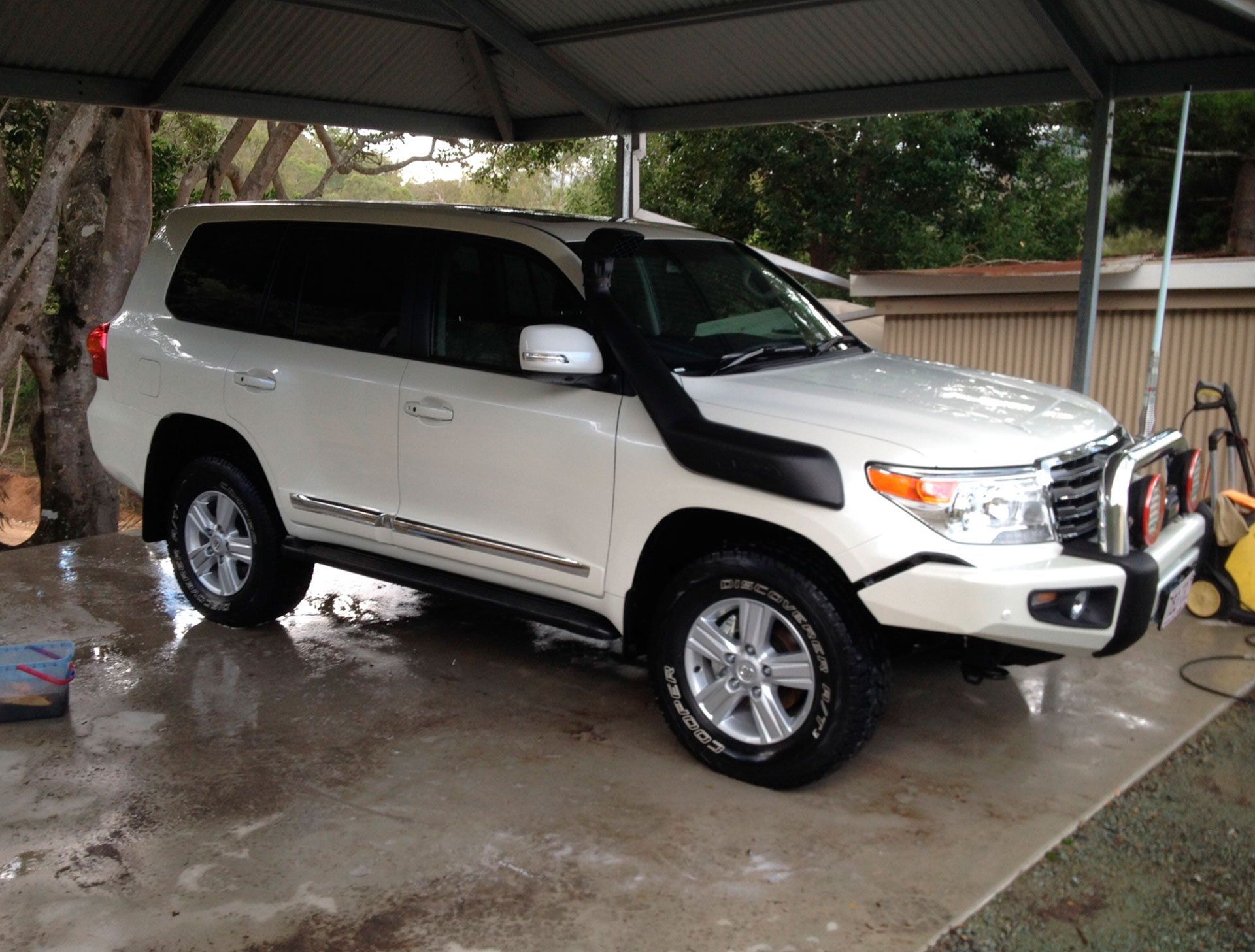 Pickup Car White