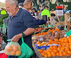 Communal Markets