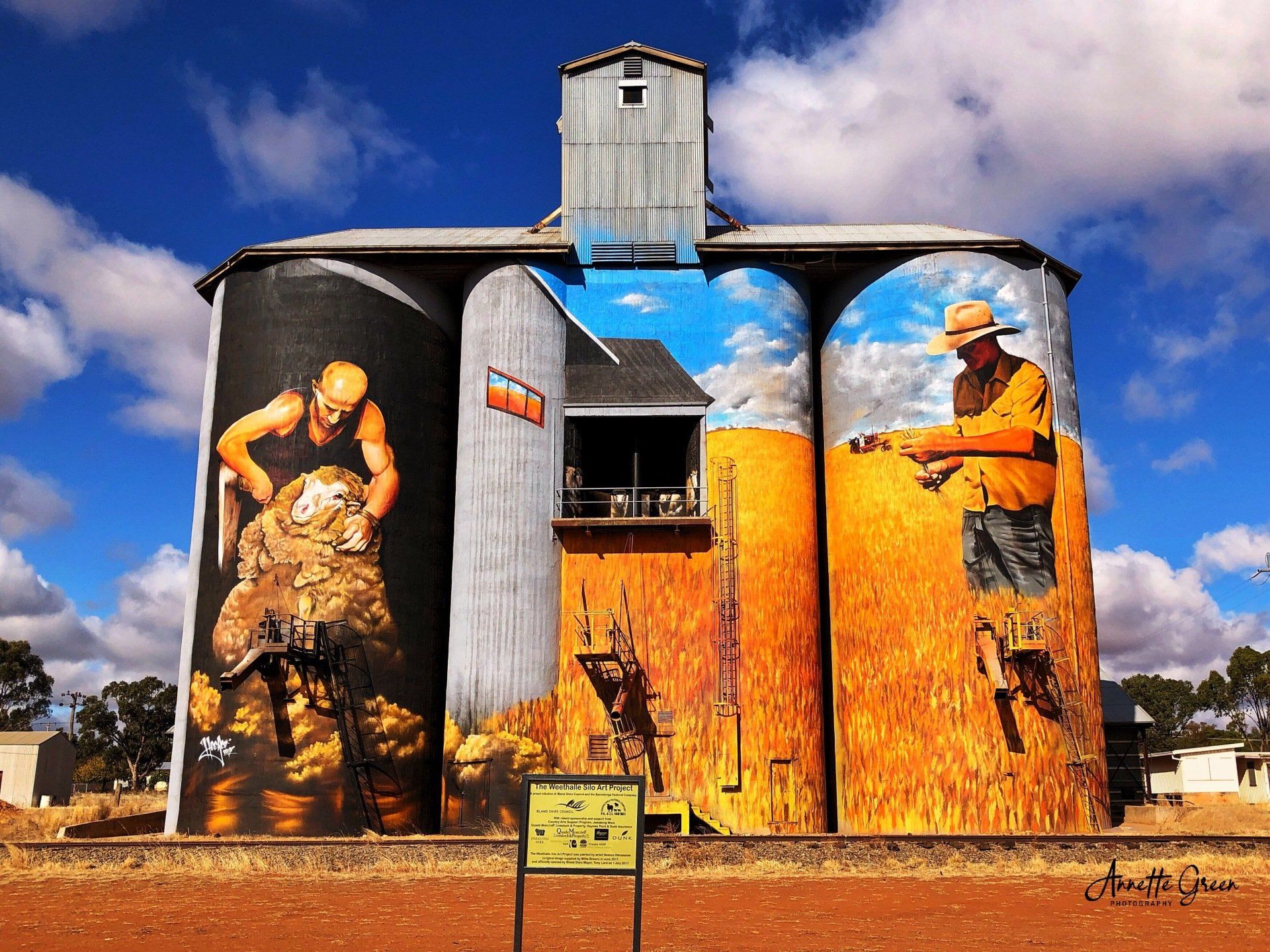 Australian Silo Art Trail, Weethalle Silo Art, Heesco, Heesco Khosnaran